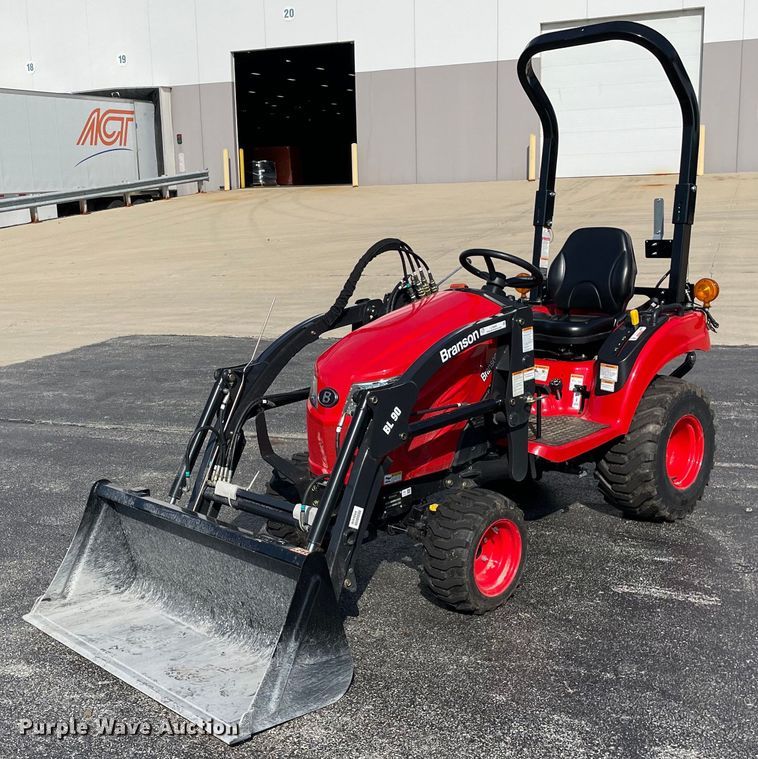 image for item LV9802 2022 Branson 2205H  MFWD tractor
