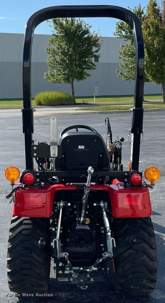 image for item LV9802 2022 Branson 2205H  MFWD tractor