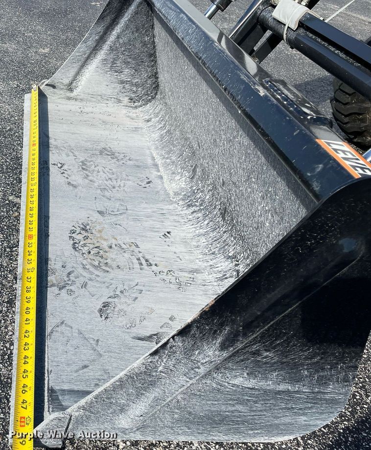 image for item LV9802 2022 Branson 2205H  MFWD tractor