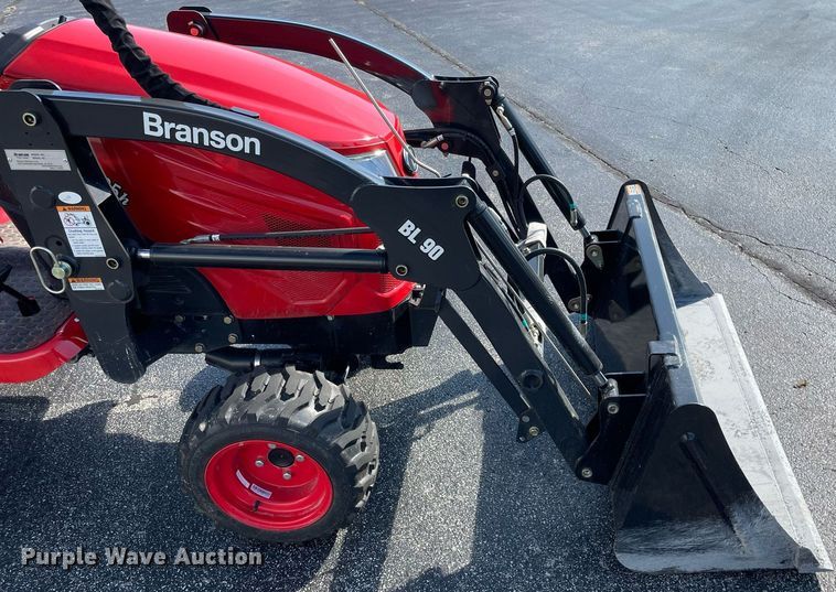 image for item LV9802 2022 Branson 2205H  MFWD tractor