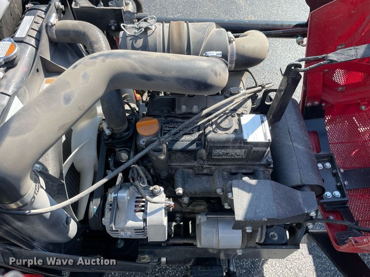 image for item LV9802 2022 Branson 2205H  MFWD tractor