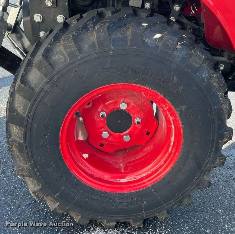 image for item LV9802 2022 Branson 2205H  MFWD tractor