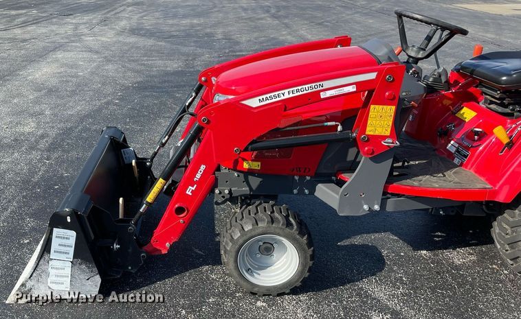 image for item LV9803 2022 Massey Ferguson GC1723  MFWD tractor