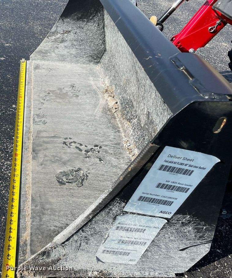 image for item LV9803 2022 Massey Ferguson GC1723  MFWD tractor