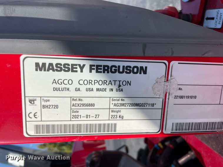 image for item LV9803 2022 Massey Ferguson GC1723  MFWD tractor