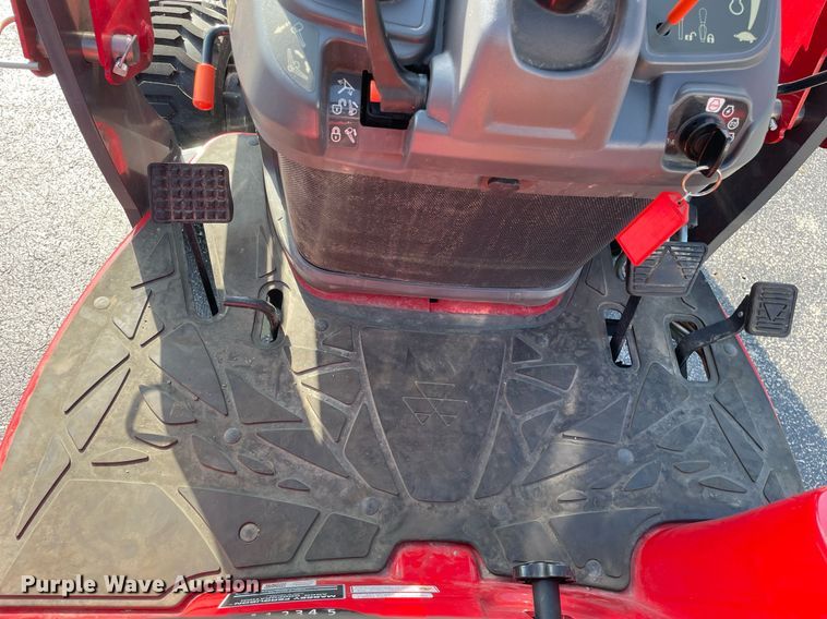 image for item LV9803 2022 Massey Ferguson GC1723  MFWD tractor