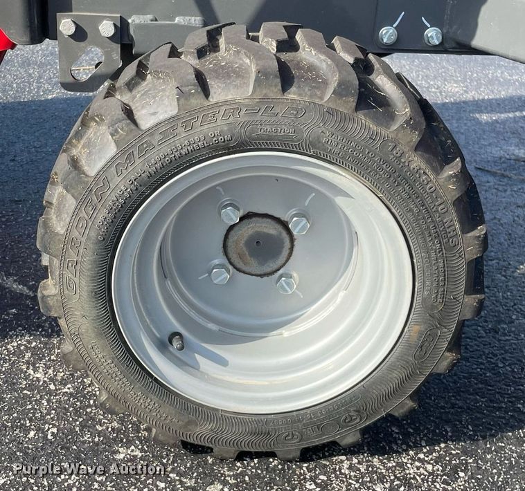 image for item LV9803 2022 Massey Ferguson GC1723  MFWD tractor