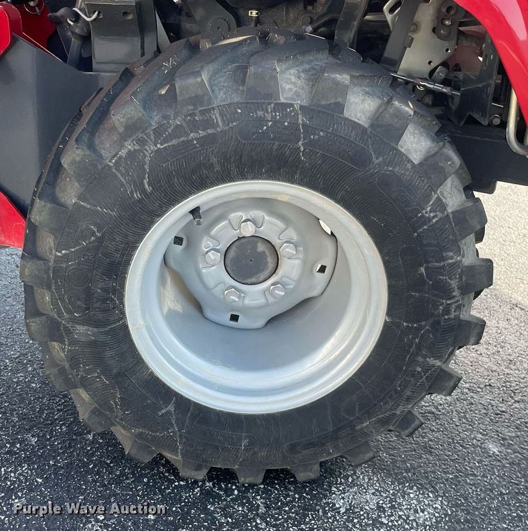 image for item LV9803 2022 Massey Ferguson GC1723  MFWD tractor