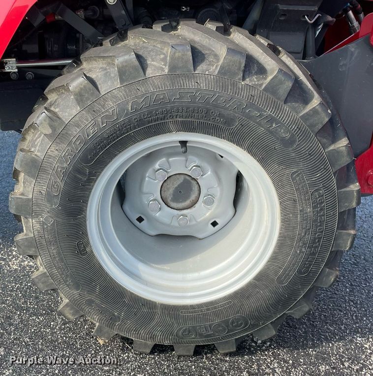 image for item LV9803 2022 Massey Ferguson GC1723  MFWD tractor