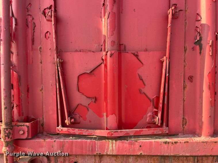 image for item MG9427 1992 White GMC WCM  grain truck