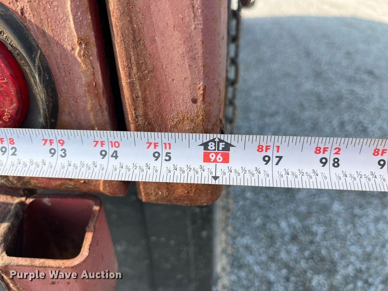 image for item MG9427 1992 White GMC WCM  grain truck