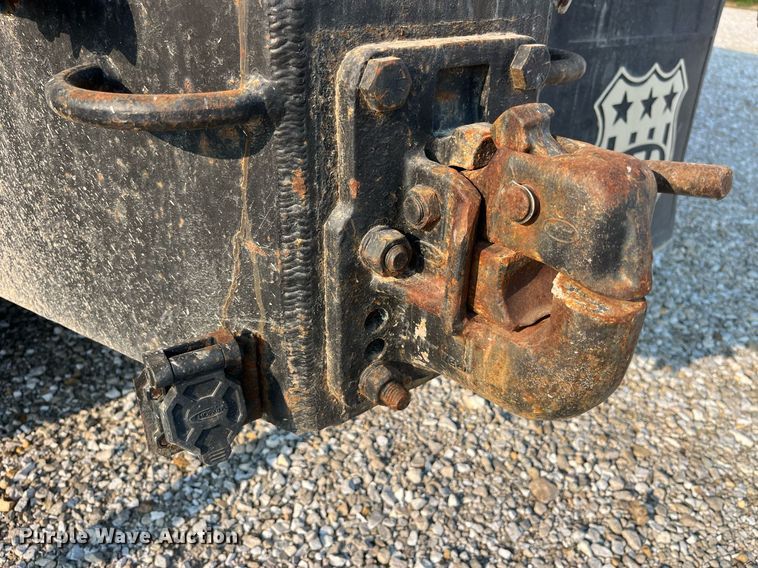 image for item MG9427 1992 White GMC WCM  grain truck