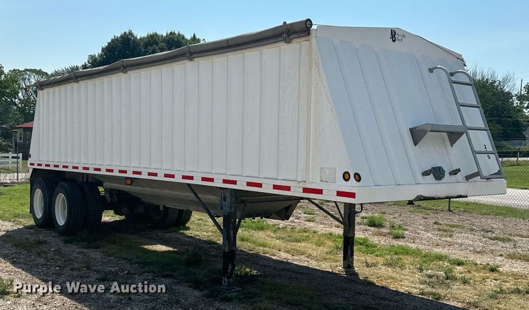 image for item ML9246 2011 Neville Built  grain trailer