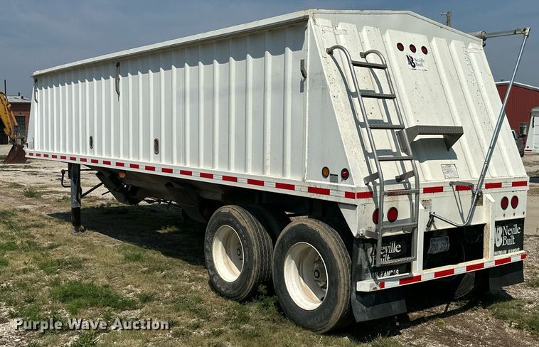 image for item ML9246 2011 Neville Built  grain trailer