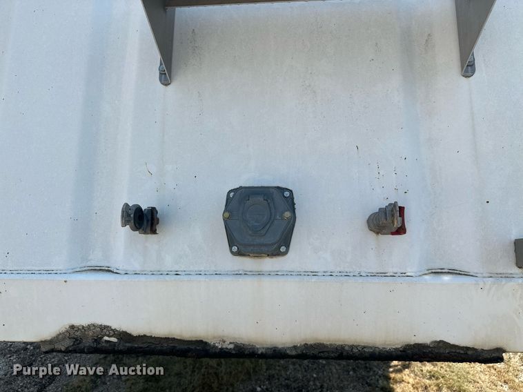 image for item ML9246 2011 Neville Built  grain trailer