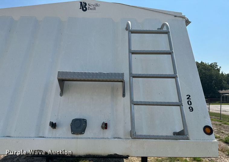 image for item ML9246 2011 Neville Built  grain trailer