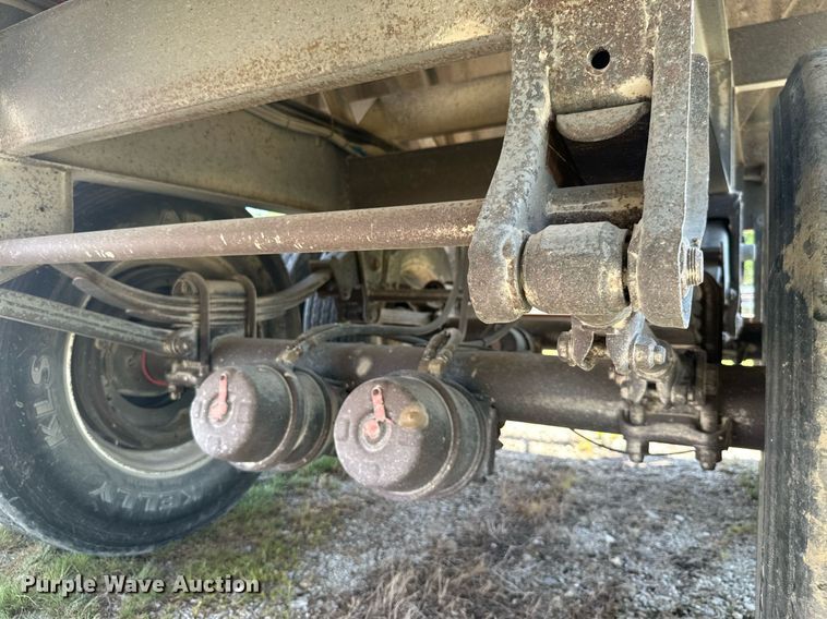 image for item ML9246 2011 Neville Built  grain trailer