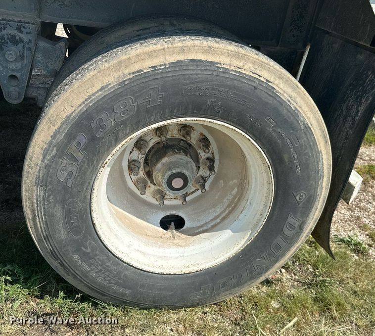 image for item ML9246 2011 Neville Built  grain trailer