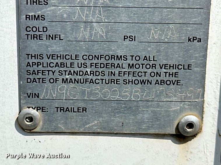 image for item ML9246 2011 Neville Built  grain trailer