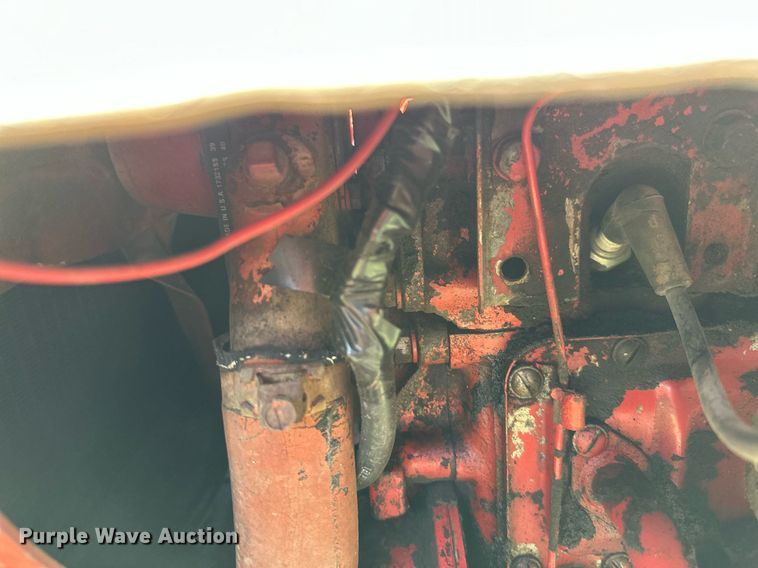 image for item ML9263 1973 International 454  MFWD tractor