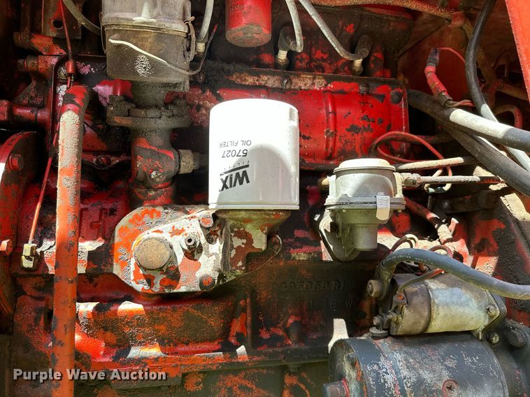 image for item ML9263 1973 International 454  MFWD tractor