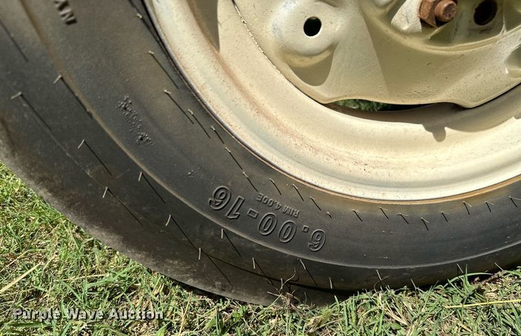 image for item ML9263 1973 International 454  MFWD tractor