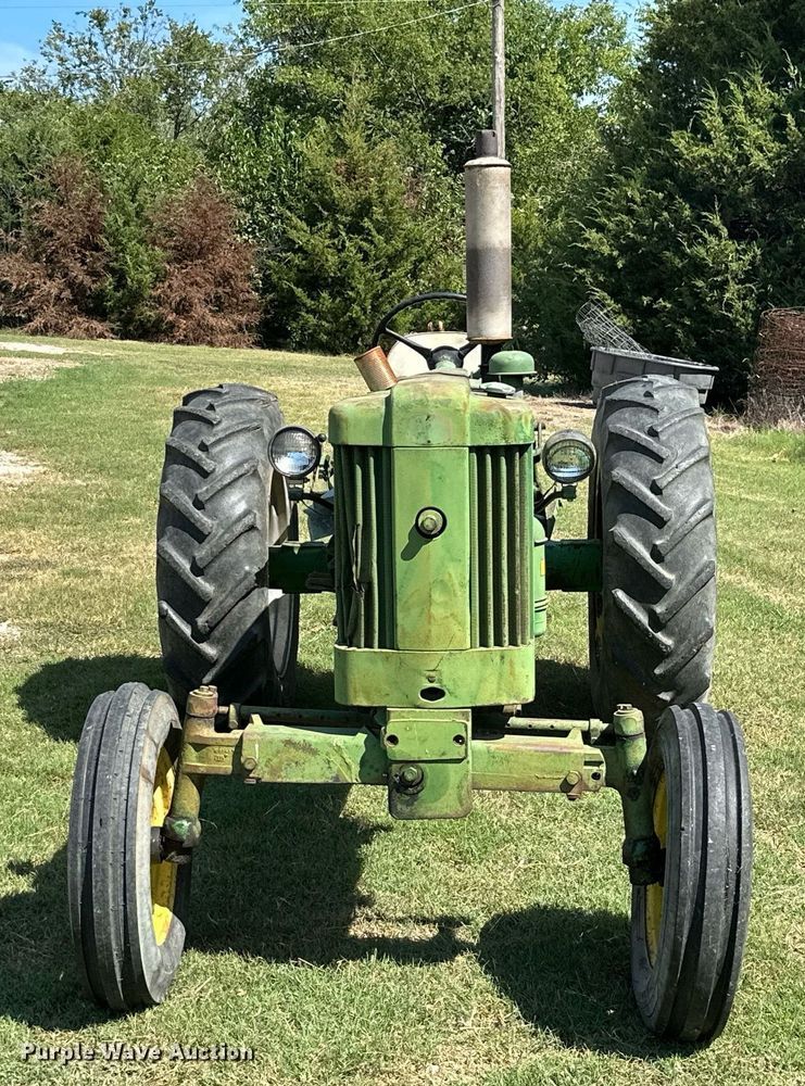 image for item ML9264 1958 John Deere 420  tractor