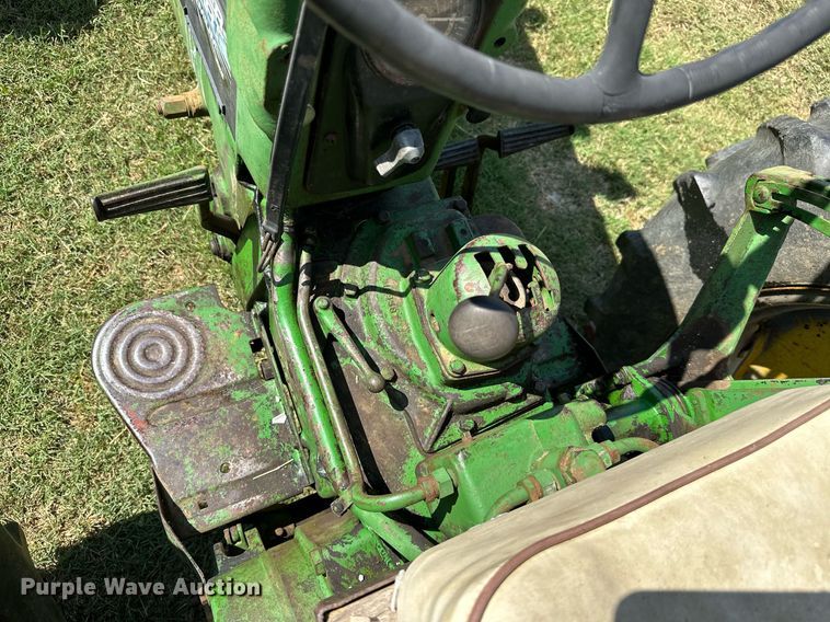 image for item ML9264 1958 John Deere 420  tractor