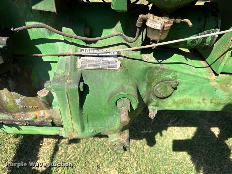 image for item ML9264 1958 John Deere 420  tractor