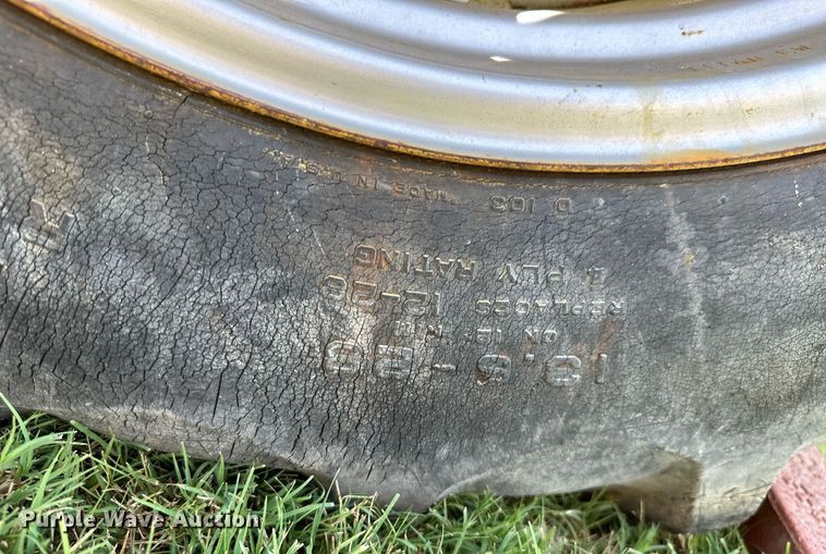 image for item ML9264 1958 John Deere 420  tractor