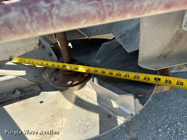 image for item ML9268 2000 International Turbo Easy Rider  applicator truck