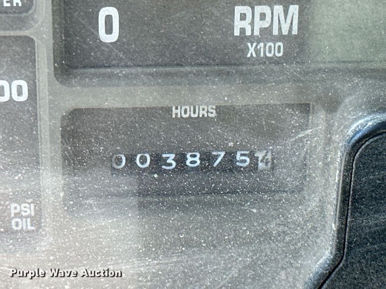 image for item ML9268 2000 International Turbo Easy Rider  applicator truck