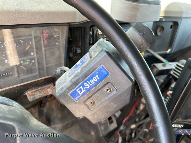 image for item ML9268 2000 International Turbo Easy Rider  applicator truck