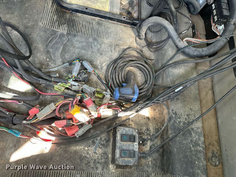 image for item ML9268 2000 International Turbo Easy Rider  applicator truck