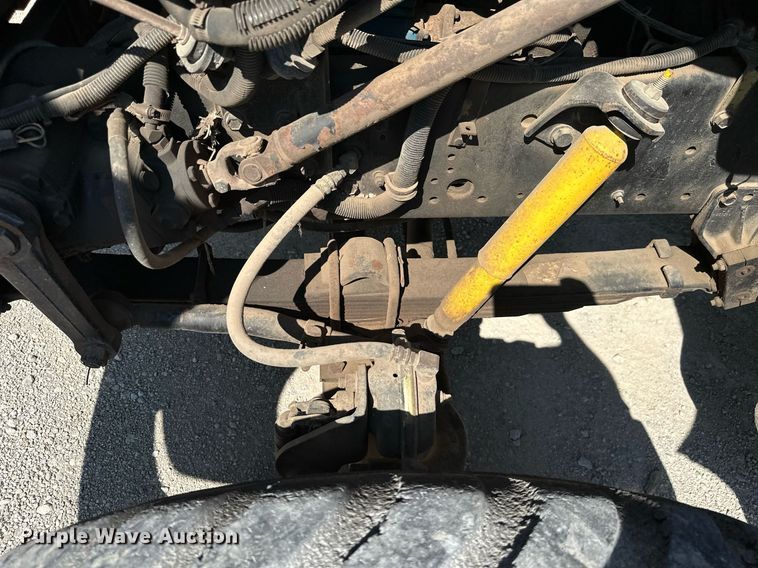 image for item ML9268 2000 International Turbo Easy Rider  applicator truck