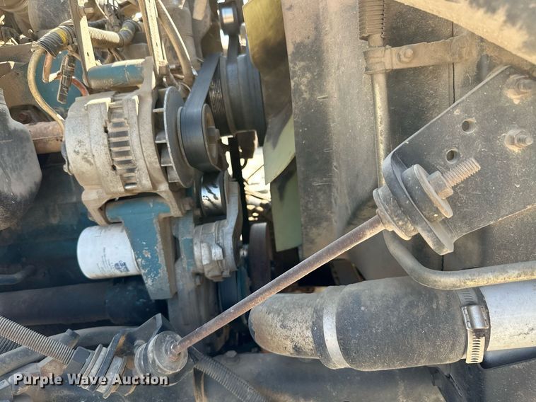 image for item ML9268 2000 International Turbo Easy Rider  applicator truck