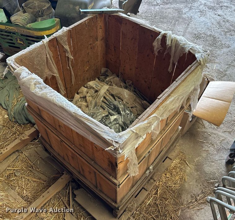 image for item ML9277 11"L spike tooth harrow spikes