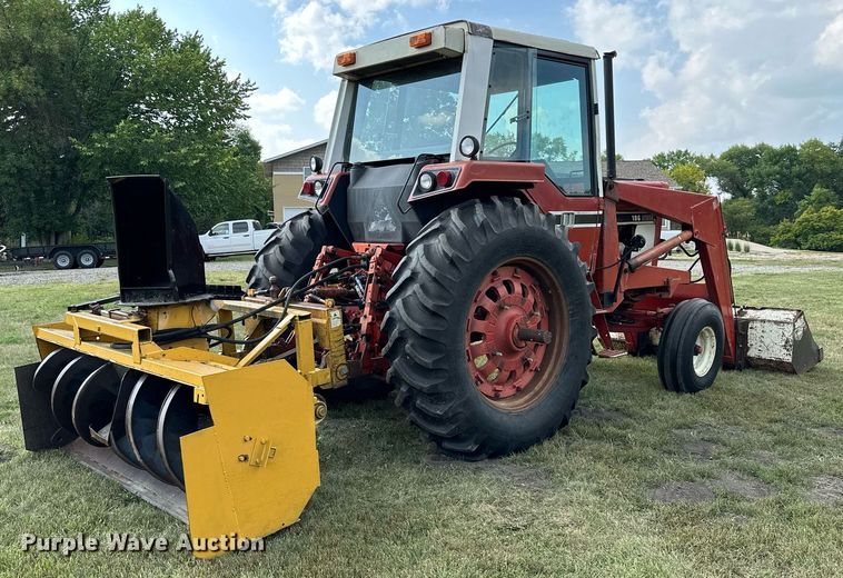 image for item MQ9386 International Hydro 186  tractor