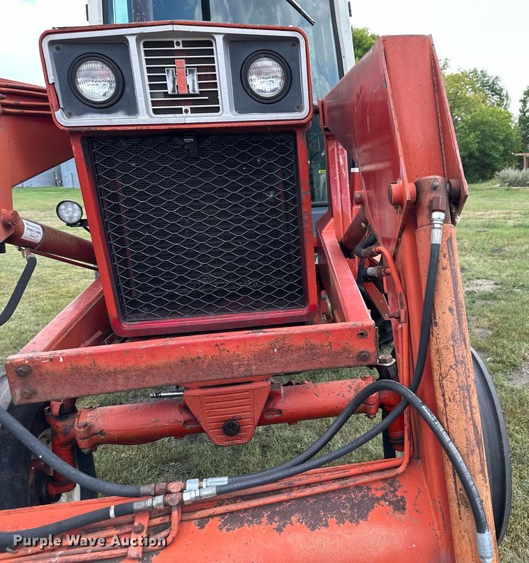 image for item MQ9386 International Hydro 186  tractor