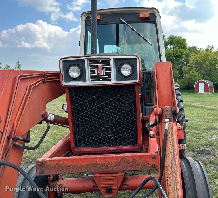 image for item MQ9386 International Hydro 186  tractor
