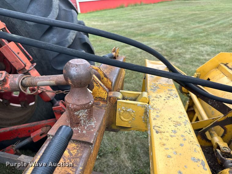 image for item MQ9386 International Hydro 186  tractor