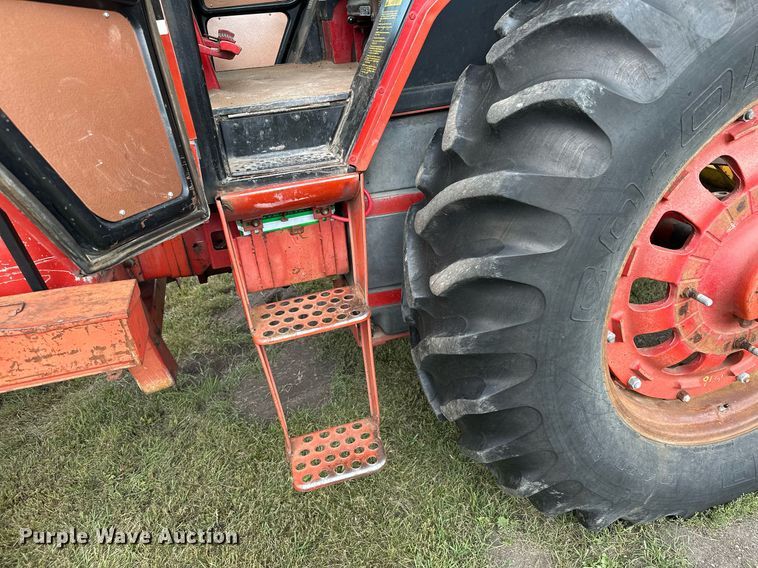 image for item MQ9386 International Hydro 186  tractor