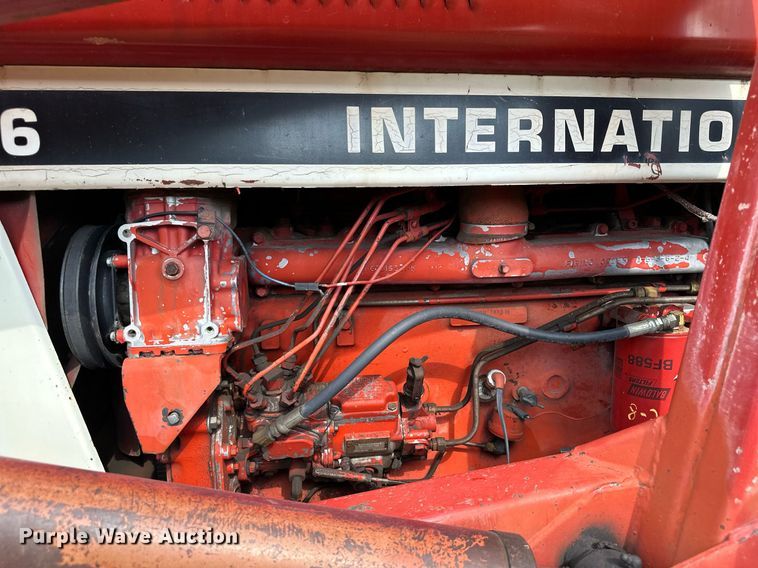 image for item MQ9386 International Hydro 186  tractor
