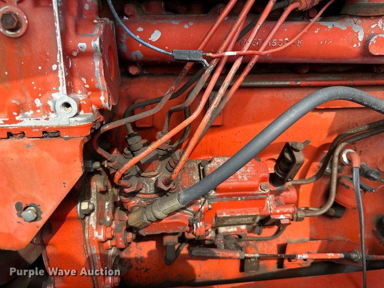 image for item MQ9386 International Hydro 186  tractor
