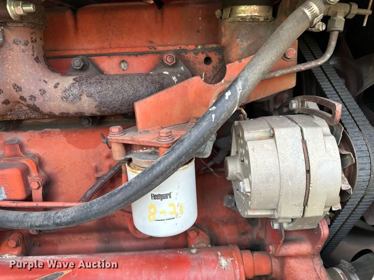 image for item MQ9386 International Hydro 186  tractor