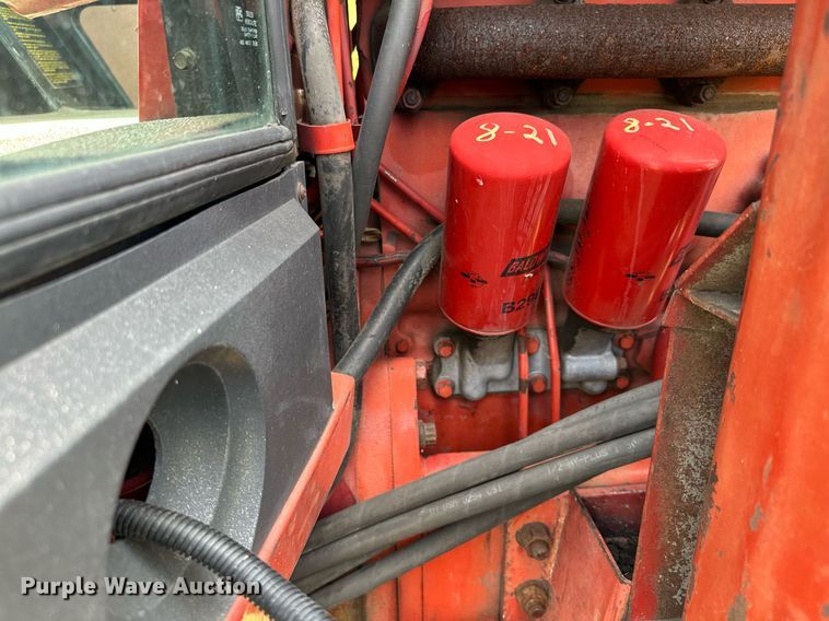 image for item MQ9386 International Hydro 186  tractor