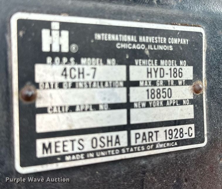 image for item MQ9386 International Hydro 186  tractor