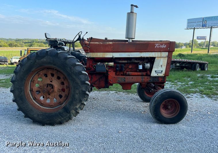 image for item NA9137 International Farmall 1066 Turbo  tractor