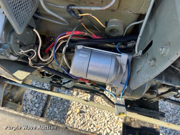 image for item NA9154 Yanmar YM2210D  MFWD tractor