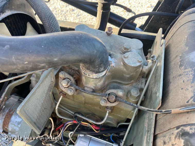 image for item NA9154 Yanmar YM2210D  MFWD tractor